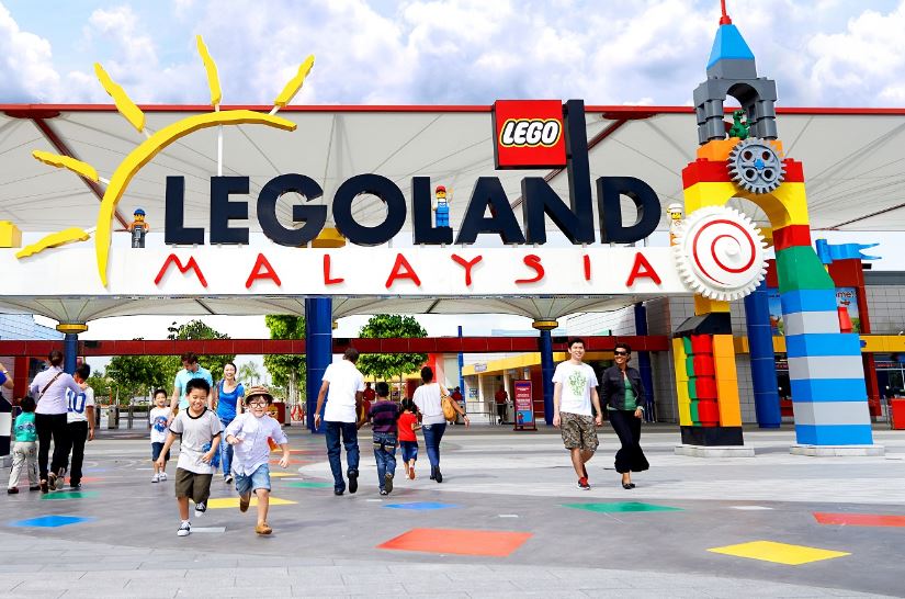 Contact of Legoland Malaysia customer service (phone, address)