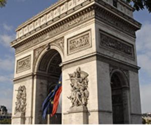 Contact of Arc de Triomphe support (phone, address)