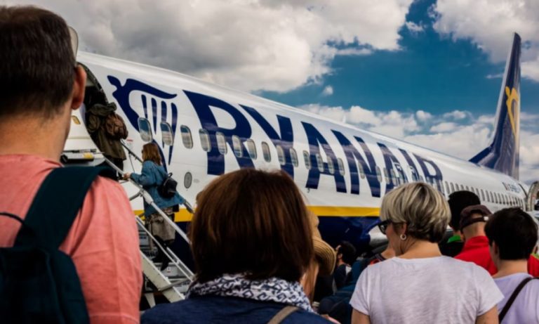 Ryanair: 3 official ways to cancel your flight and get refund