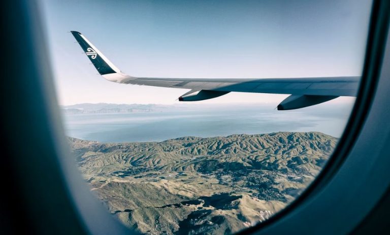 3 ways to report lost baggage on Air New Zealand