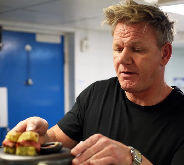 3 official ways to contact chef Gordon Ramsay