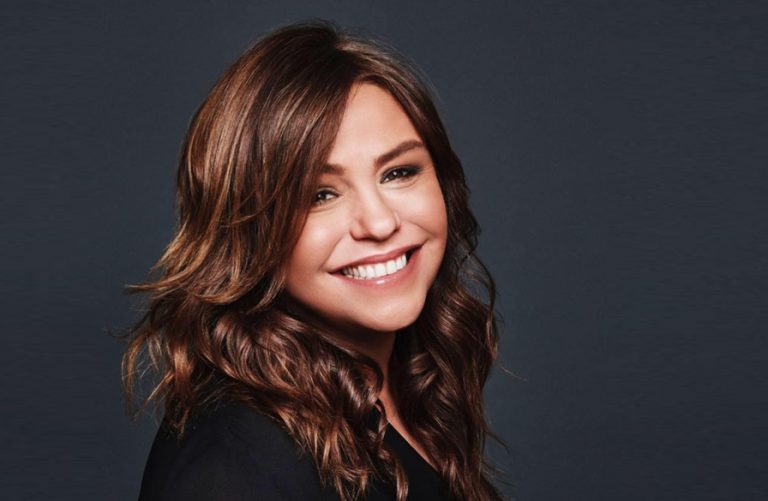 3 ways to connect with celebrity chef Rachael Ray