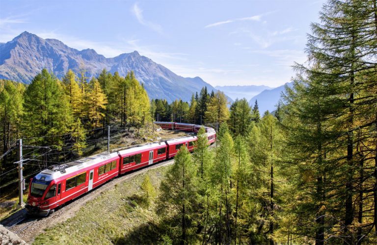Swiss Travel Pass: Benefits, cost & how to contact